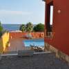 Роскошный дом, с бассейном и замечательным видом на море в Сант Фелиу де Гишольс.