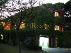 Superb luxury villa located in an exclusive urbanisation of Cabrera de Mar, Barcelona