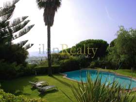 Ideal villa overlooking the sea near Barcelona, in Cabrera de Mar