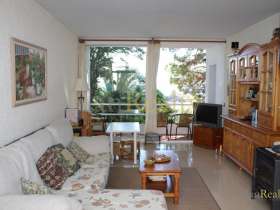 Semi-detached two-storey house with sea views for sale in Tossa de Mar
