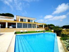 Majestic villa with extraordinary sea views in Mas Vila, Sant Antoni de Calonge