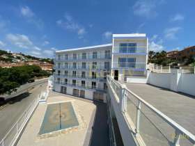For sale completely renovated 3-star hotel at 200m. from the beach, possibility of profitability 7%. Maresme 