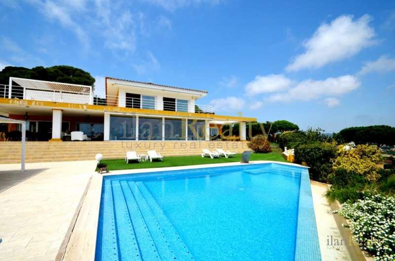 Majestuosa villa con extraordinarias vistas al mar en Mas Vila, Sant Antoni de Calonge